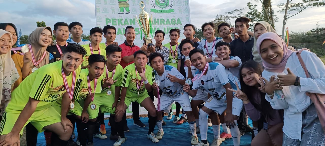 Taniah Mahasiswa FE UPP, meraih JUARA UMUM dalam Pekan Olahraga Mahasiswa UPP Tahun 2022.