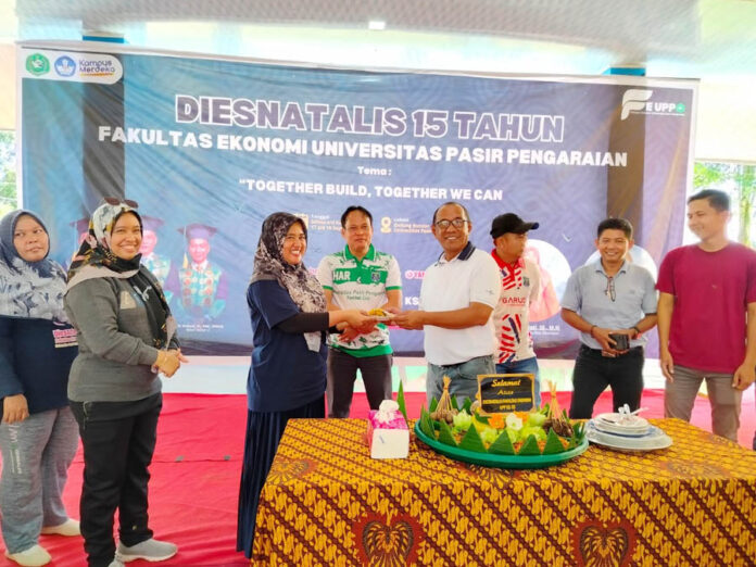 Dies Natalis Fekon UPP ke-15, Dekan Fekon UPP Bersama Membangun-Bersama Kita Bisa