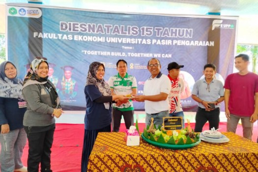 Dies Natalis Fekon UPP ke-15, Dekan Fekon UPP Bersama Membangun-Bersama Kita Bisa